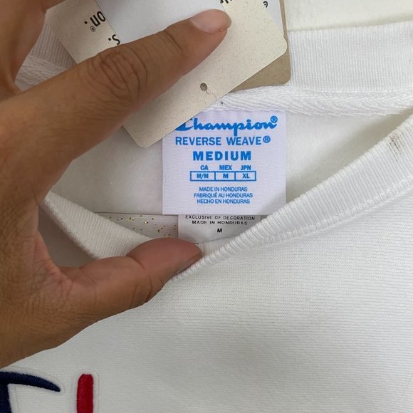 Champion Reverse Weave Crew, Vintage Script Logo - Picture 5 of 7